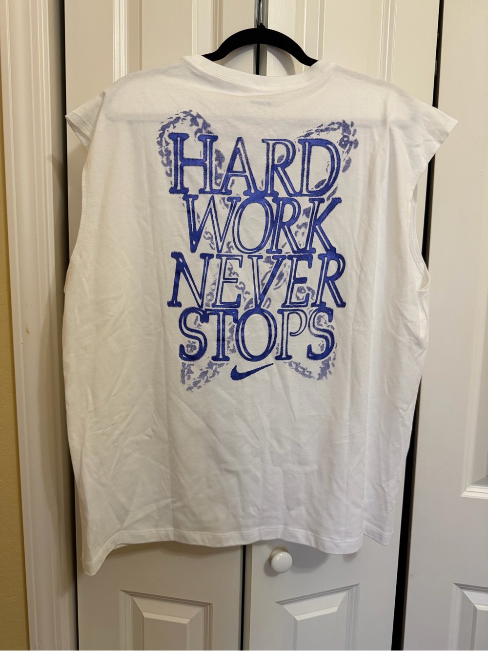 Nike White Tank Top with Blue 'Hard Work Never Stops' Graphic Men’s Large NWT